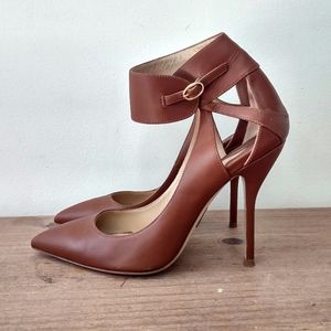 Elegant Brown Women's Heels